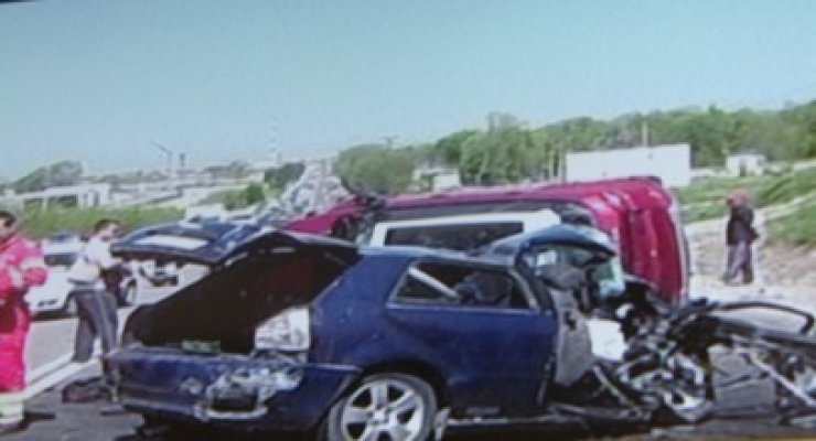 Accident extrem de grav în Constanţa: opt persoane rănite, transportate cu 7 ambulanţe la spital!